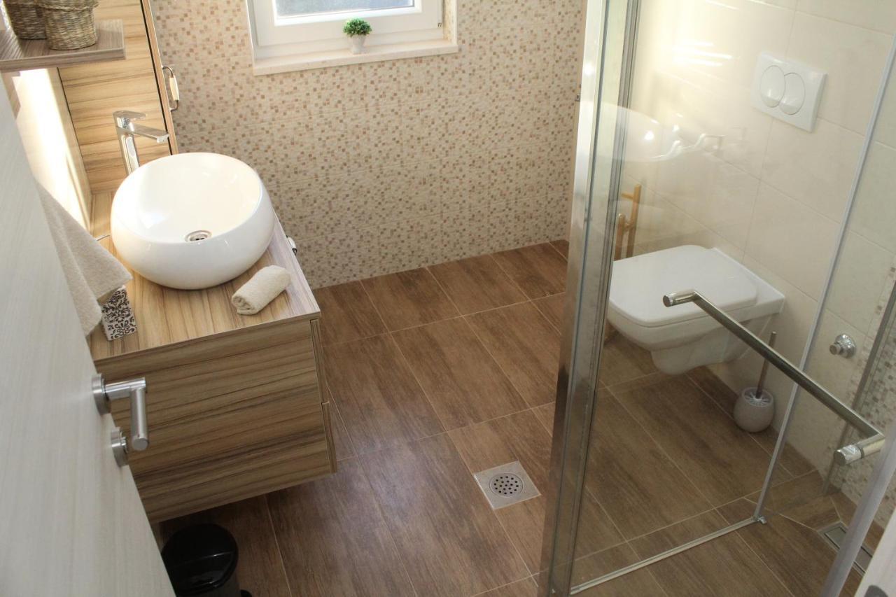 Apartman Antea Biograd Na Moru Buitenkant foto